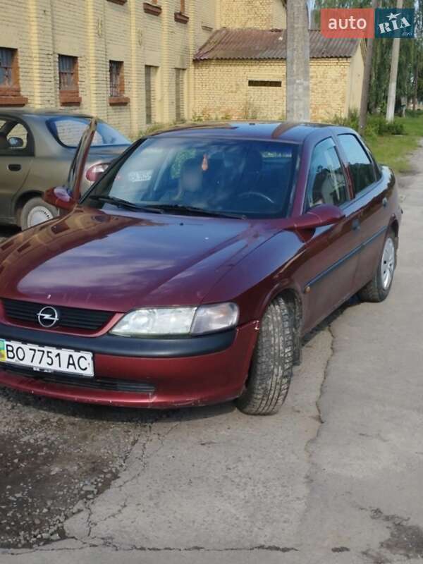 Седан Opel Vectra 1998 в Дубно Седан Opel Vectra 1998 в Дубно
