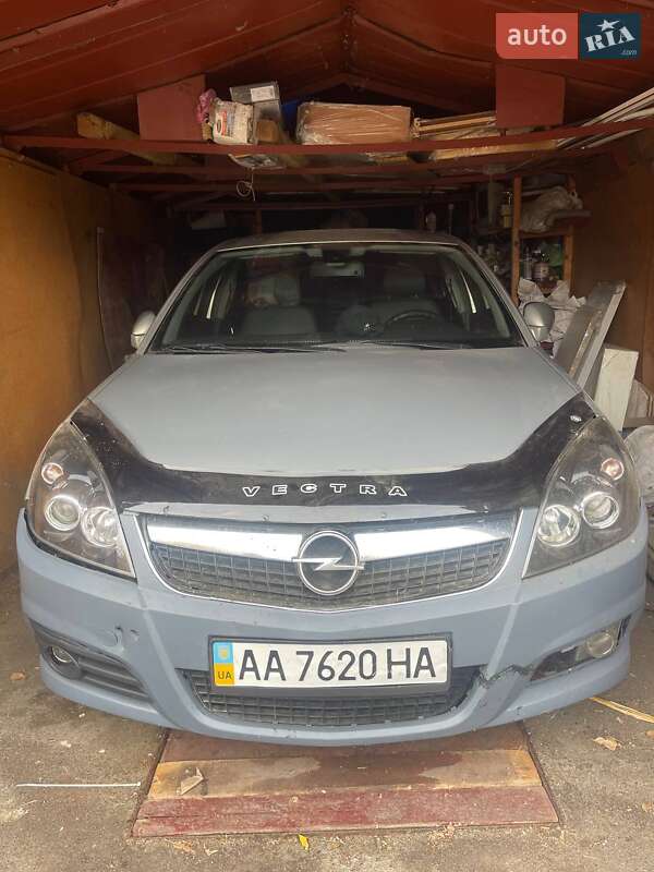 Седан Opel Vectra 2007 в Киеве