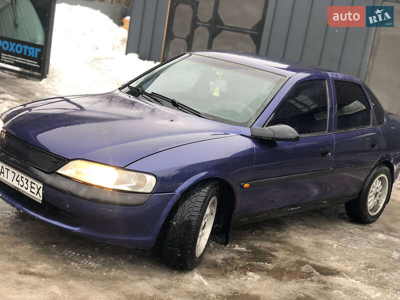 Седан Opel Vectra 1997 в Надворной