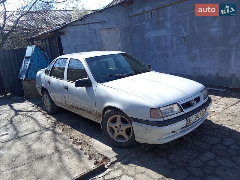 Седан Opel Vectra 1993 в Львове