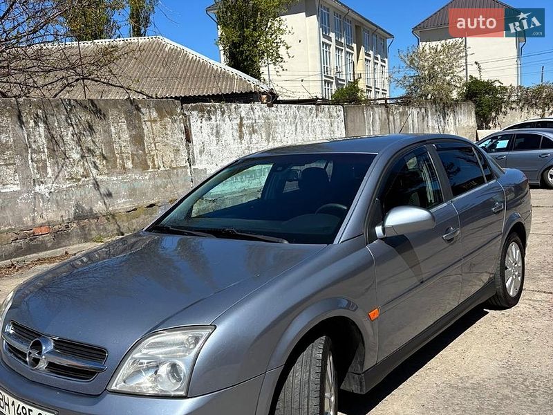 Седан Opel Vectra 2003 в Одесі