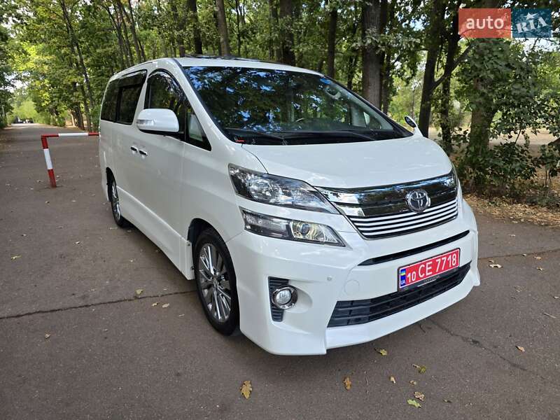 Минивэн Toyota Vellfire 2013 в Одессе Минивэн Toyota Vellfire 2013 в Одессе