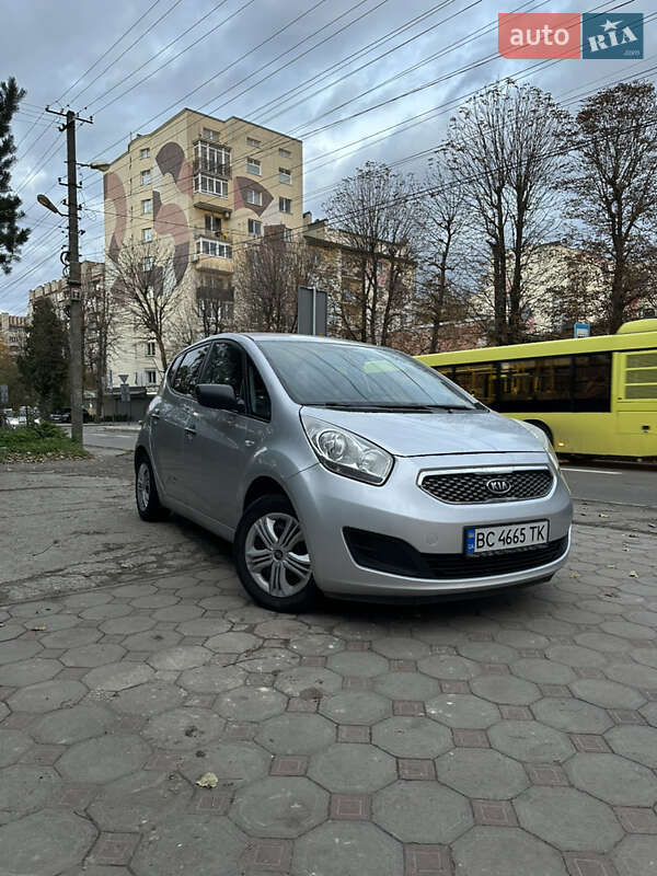 Мікровен Kia Venga 2011 в Львові