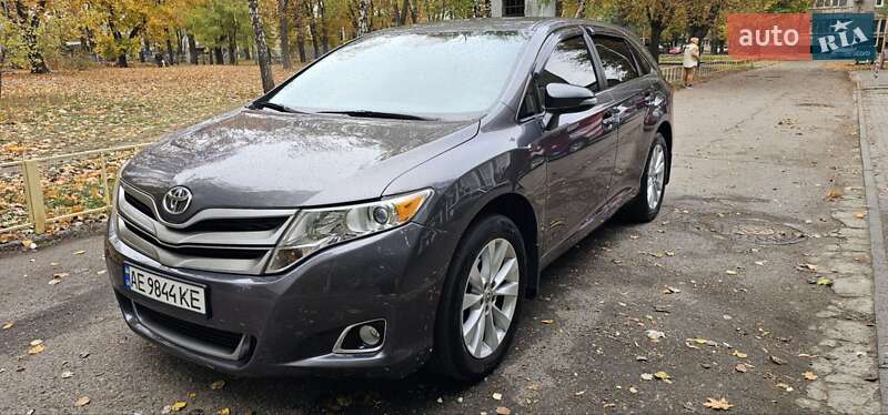 Внедорожник / Кроссовер Toyota Venza 2014 в Днепре