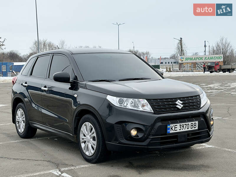 Позашляховик / Кросовер Suzuki Vitara 2024 в Дніпрі