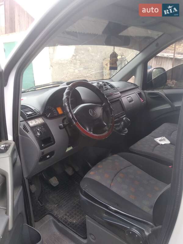 Микровэн Mercedes-Benz Vito 2006 в Золотоноше Микровэн Mercedes-Benz Vito 2006 в Золотоноше
