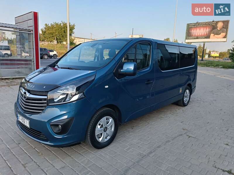 Минивэн Opel Vivaro 2015 в Ивано-Франковске Минивэн Opel Vivaro 2015 в Ивано-Франковске