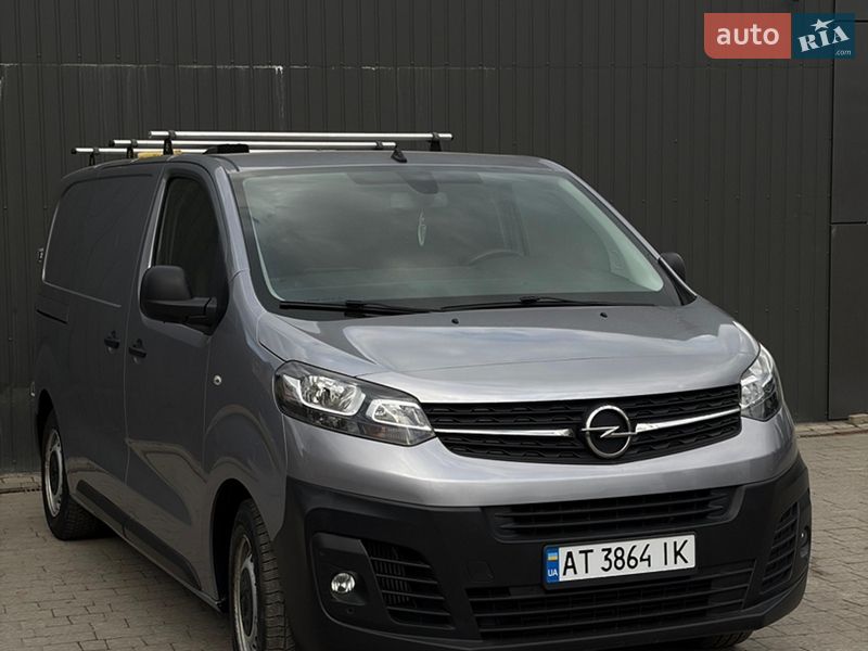 Вантажний фургон Opel Vivaro 2021 в Івано-Франківську