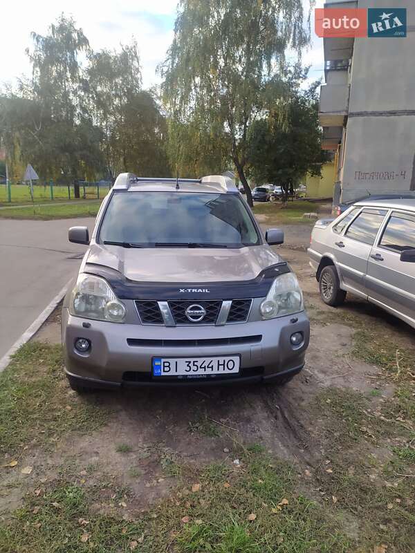 Внедорожник / Кроссовер Nissan X-Trail 2008 в Переяславе