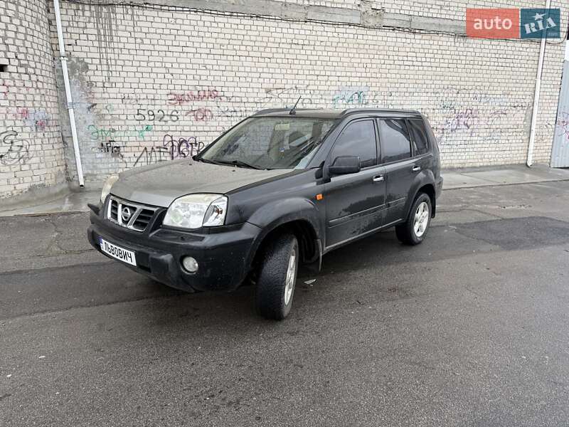 Внедорожник / Кроссовер Nissan X-Trail 2003 в Херсоне