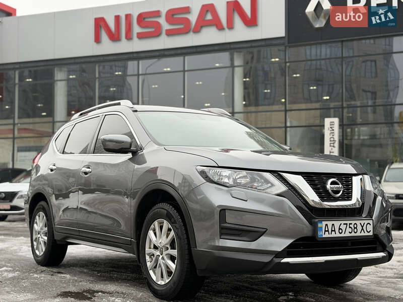 Внедорожник / Кроссовер Nissan X-Trail 2019 в Киеве
