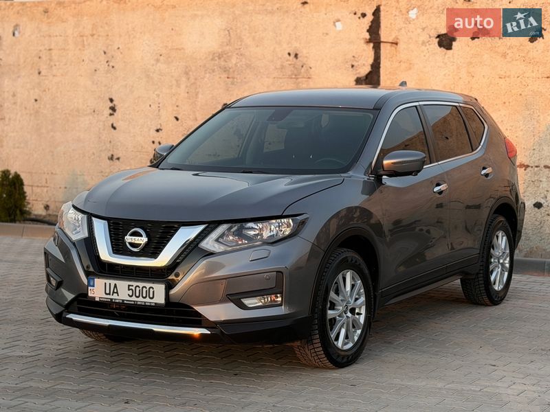 Внедорожник / Кроссовер Nissan X-Trail 2019 в Вознесенске