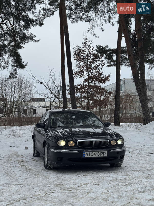 Седан Jaguar X-Type 2007 в Нетешине