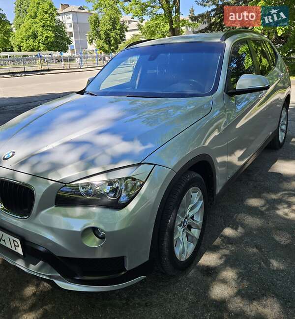 Внедорожник / Кроссовер BMW X1 2015 в Коростышеве