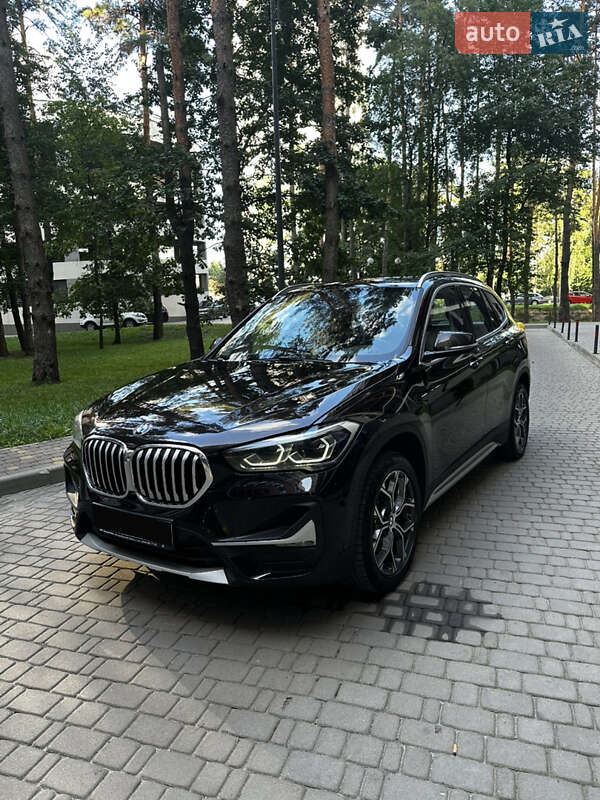 Внедорожник / Кроссовер BMW X1 2021 в Броварах
