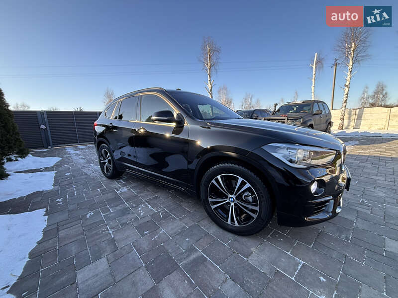 Внедорожник / Кроссовер BMW X1 2015 в Ровно Внедорожник / Кроссовер BMW X1 2015 в Ровно