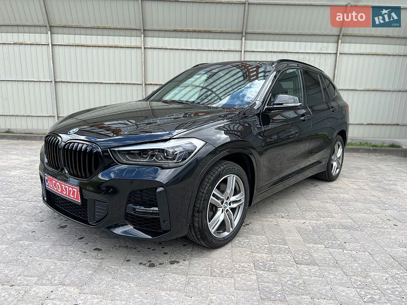 Внедорожник / Кроссовер BMW X1 2020 в Львове