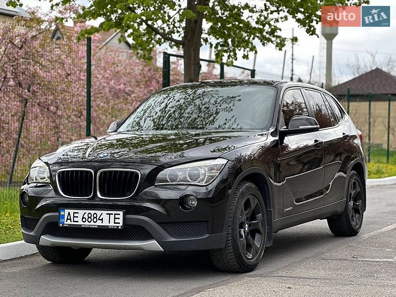Внедорожник / Кроссовер BMW X1 2012 в Днепре