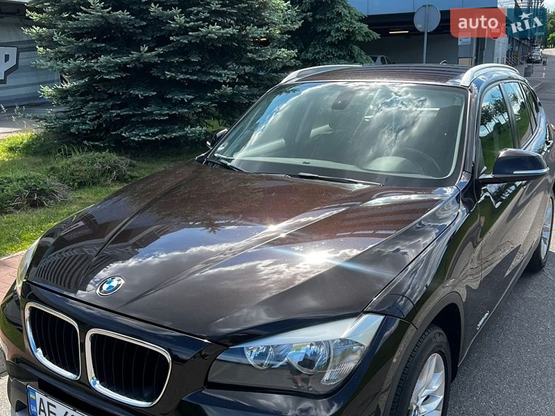 Внедорожник / Кроссовер BMW X1 2014 в Киеве