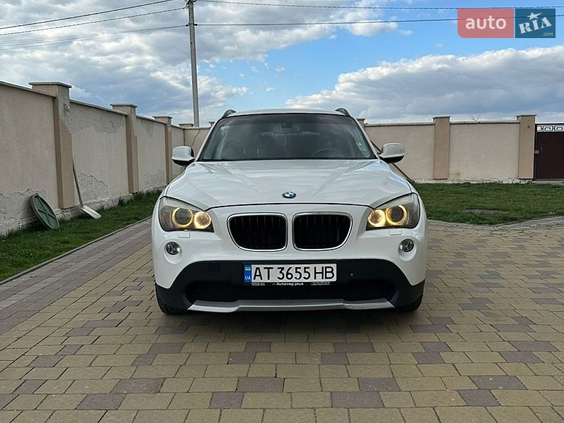 Внедорожник / Кроссовер BMW X1 2011 в Ивано-Франковске