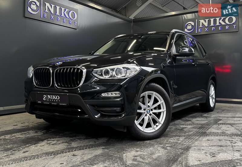 Внедорожник / Кроссовер BMW X3 2018 в Киеве