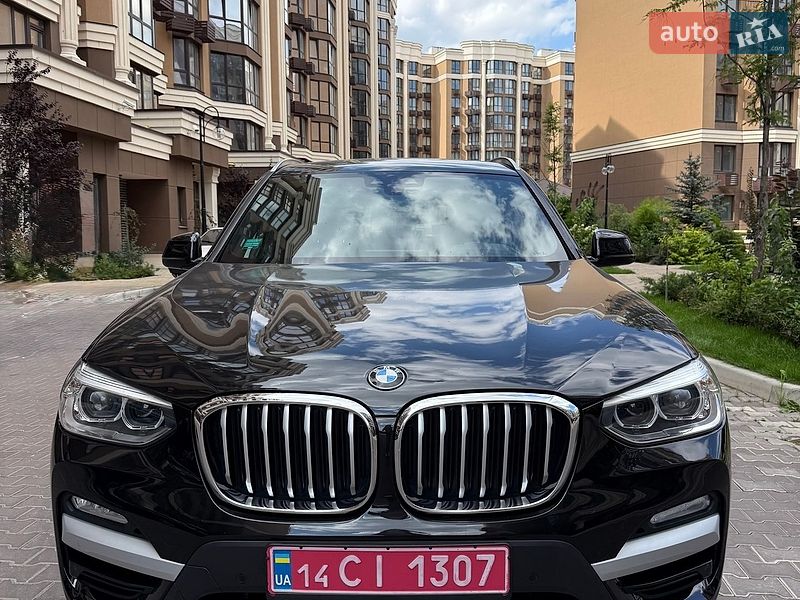 Внедорожник / Кроссовер BMW X3 2019 в Софиевской Борщаговке