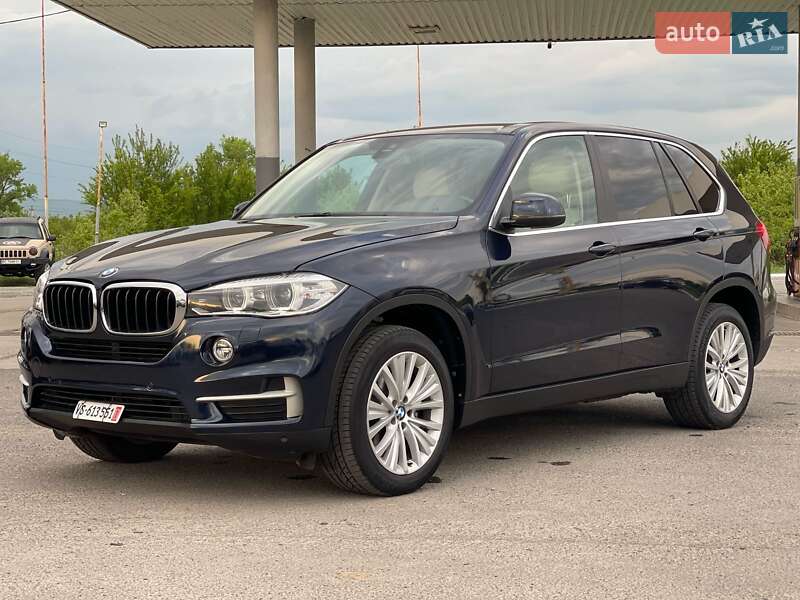 Внедорожник / Кроссовер BMW X5 2015 в Ужгороде