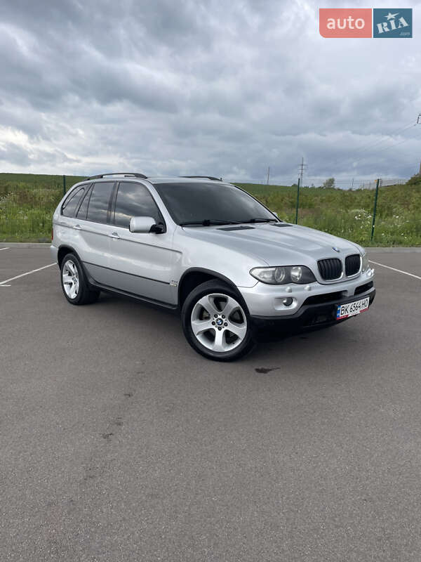 Внедорожник / Кроссовер BMW X5 2004 в Ровно