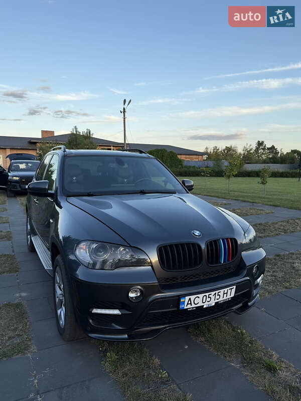 Позашляховик / Кросовер BMW X5 2011 в Луцьку