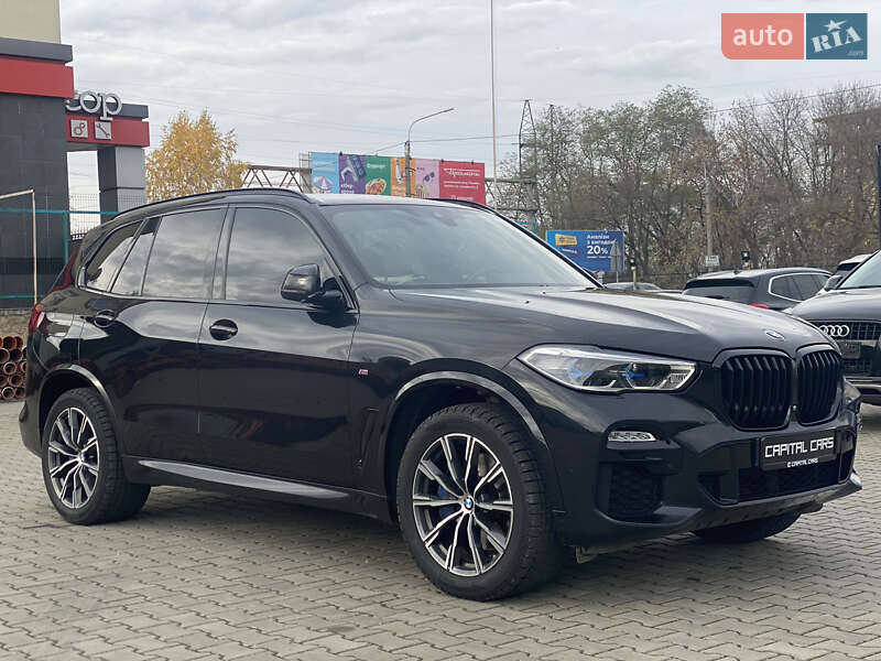Внедорожник / Кроссовер BMW X5 2021 в Луцке