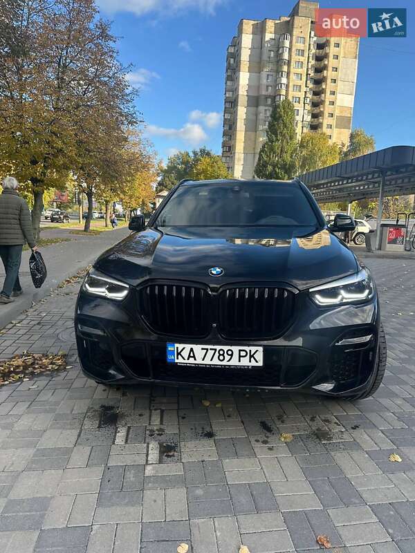 Внедорожник / Кроссовер BMW X5 2022 в Хмельницком
