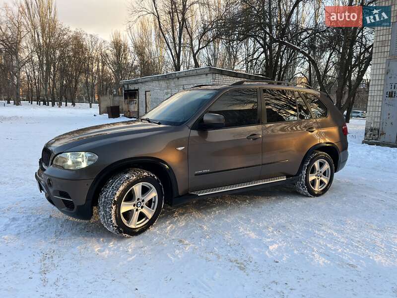 Внедорожник / Кроссовер BMW X5 2012 в Кривом Роге Внедорожник / Кроссовер BMW X5 2012 в Кривом Роге
