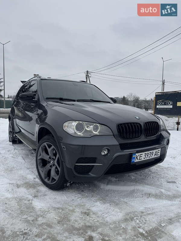 Позашляховик / Кросовер BMW X5 2012 в Івано-Франківську