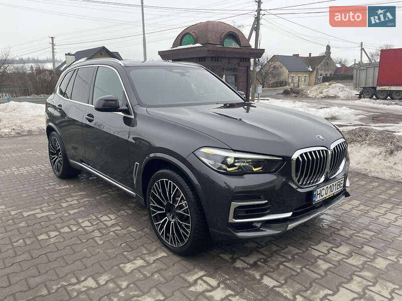 Позашляховик / Кросовер BMW X5 2021 в Львові Позашляховик / Кросовер BMW X5 2021 в Львові