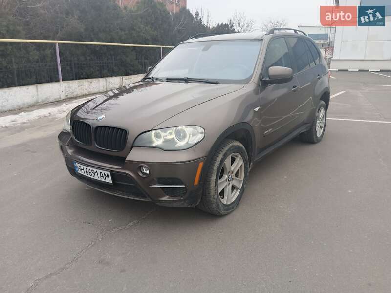 Позашляховик / Кросовер BMW X5 2011 в Білгороді-Дністровському