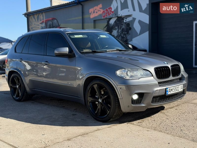Внедорожник / Кроссовер BMW X5 2012 в Житомире