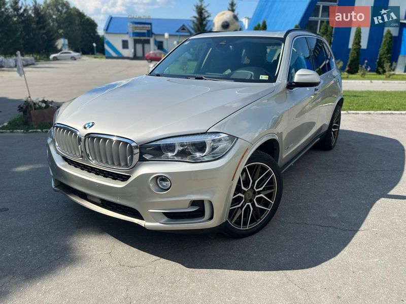 Внедорожник / Кроссовер BMW X5 2015 в Черновцах