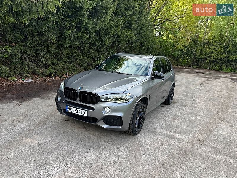 Внедорожник / Кроссовер BMW X5 2015 в Березному