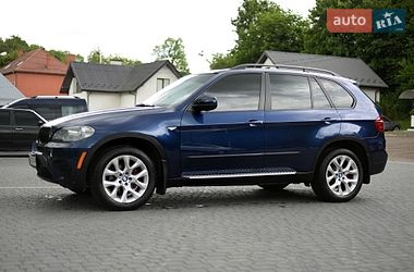 Внедорожник / Кроссовер BMW X5 2012 в Бобрке