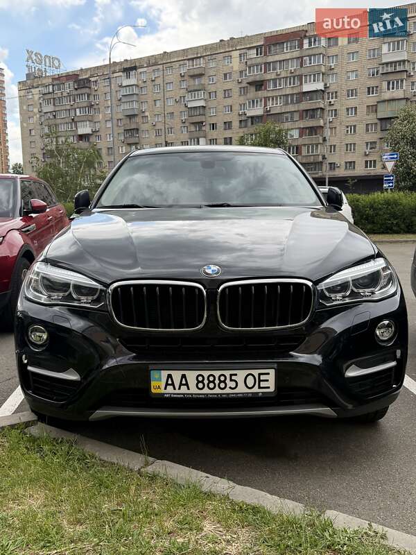 Внедорожник / Кроссовер BMW X6 2015 в Киеве