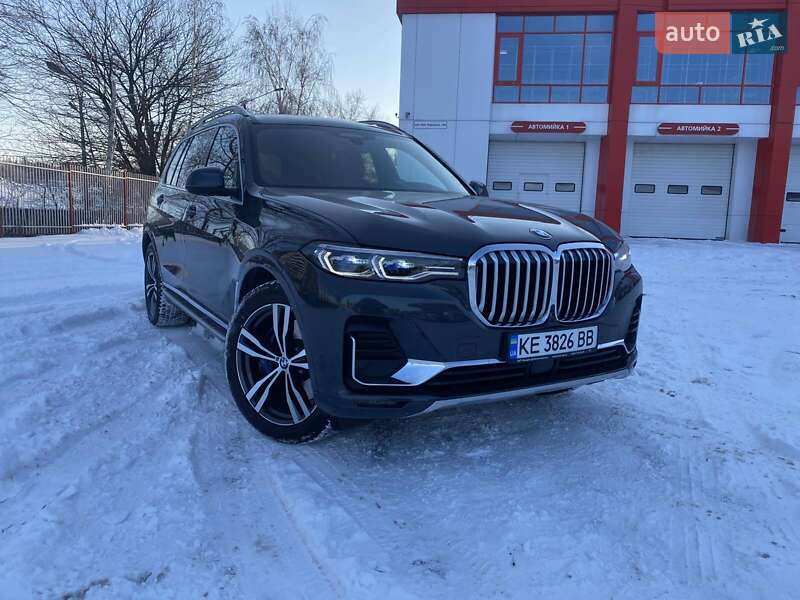 Позашляховик / Кросовер BMW X7 2019 в Дніпрі