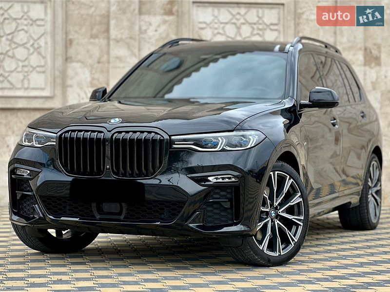 Внедорожник / Кроссовер BMW X7 2022 в Одессе