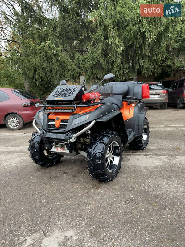 Квадроцикл  утилитарный CFMOTO X8 Terralander 2013 в Житомире