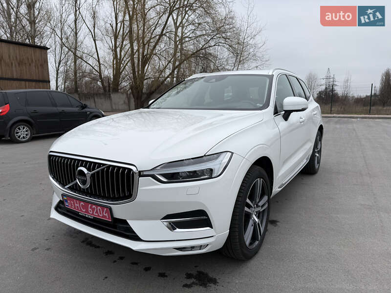Внедорожник / Кроссовер Volvo XC60 2018 в Киеве