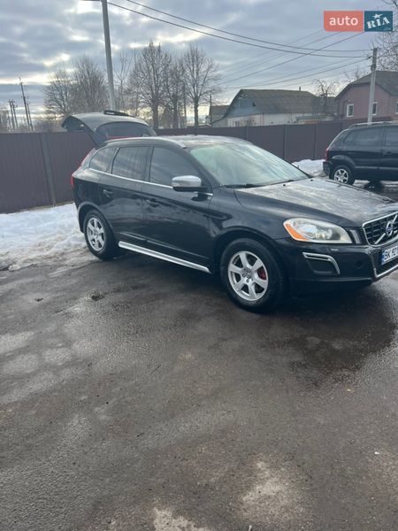 Внедорожник / Кроссовер Volvo XC60 2010 в Мене