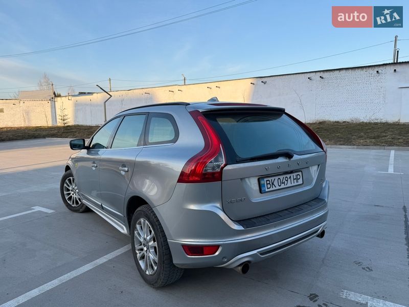 Внедорожник / Кроссовер Volvo XC60 2009 в Ровно Внедорожник / Кроссовер Volvo XC60 2009 в Ровно