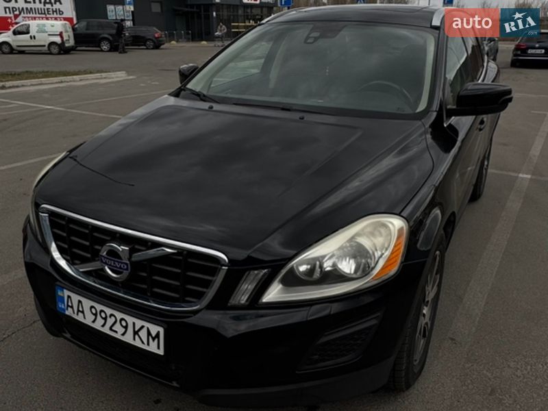 Позашляховик / Кросовер Volvo XC60 2010 в Києві