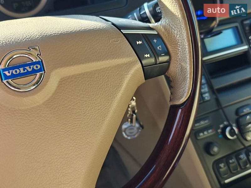 Внедорожник / Кроссовер Volvo XC90 2013 в Житомире Внедорожник / Кроссовер Volvo XC90 2013 в Житомире