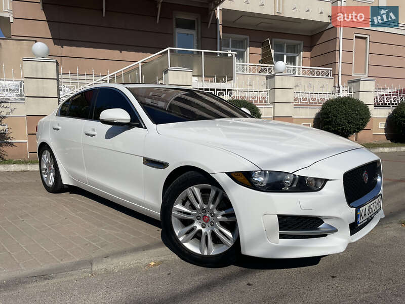 Седан Jaguar XE 2018 в Києві Седан Jaguar XE 2018 в Києві