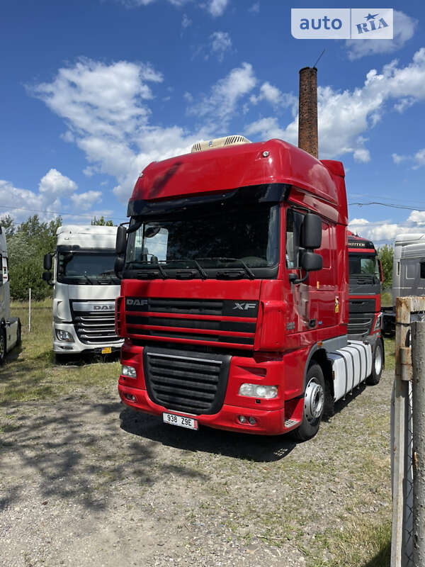 Тягач DAF XF 105 2013 в Хусте